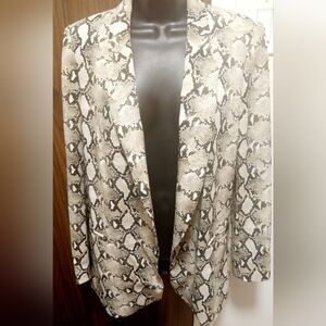 Zara Ladies print blazer, like new